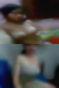 -Big natural tits.