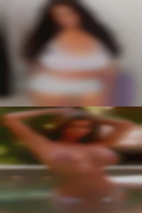 Nude free couple everyday housewives.
